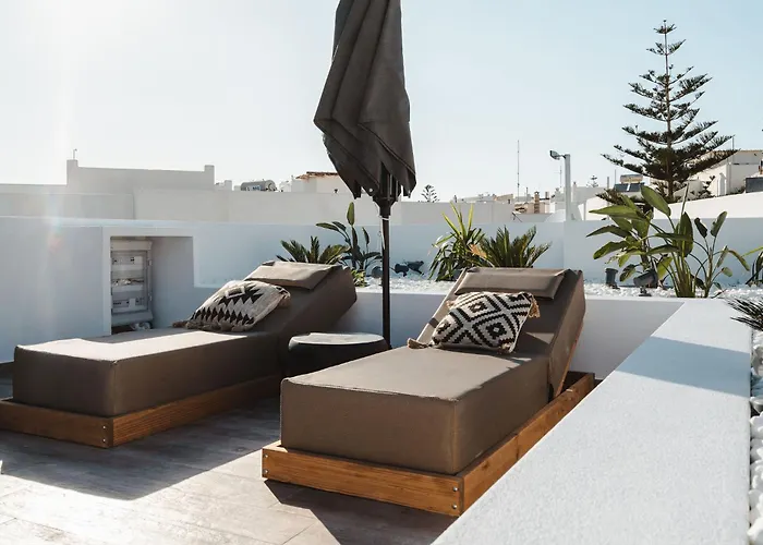 Апартаменты Legato With Private Pool Naxos City