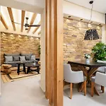 Legato With Private Pool
