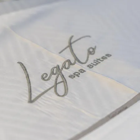 Legato With Private Pool شقة Naxos City
