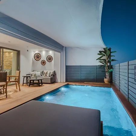 Legato With Private Pool