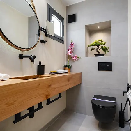 Legato With Private Pool شقة *